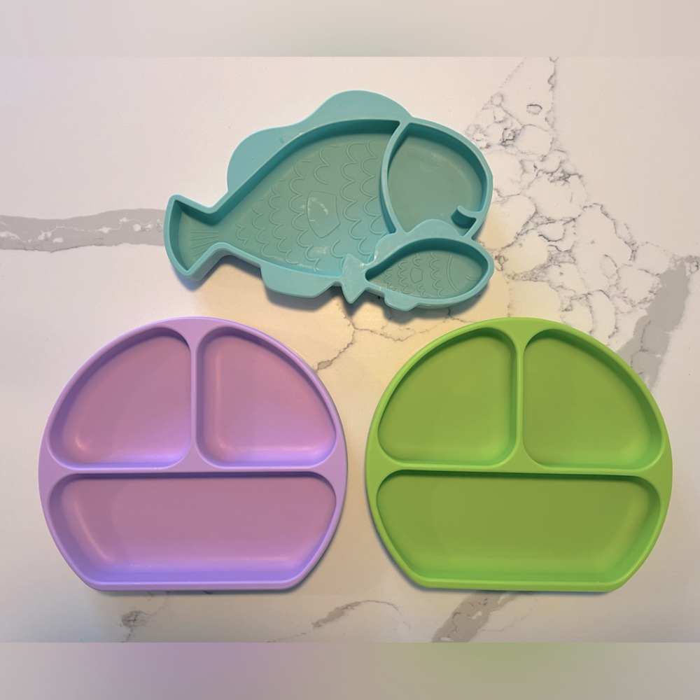 Kids Silicone Plate Set - Green, Purple, and Teal, great condition